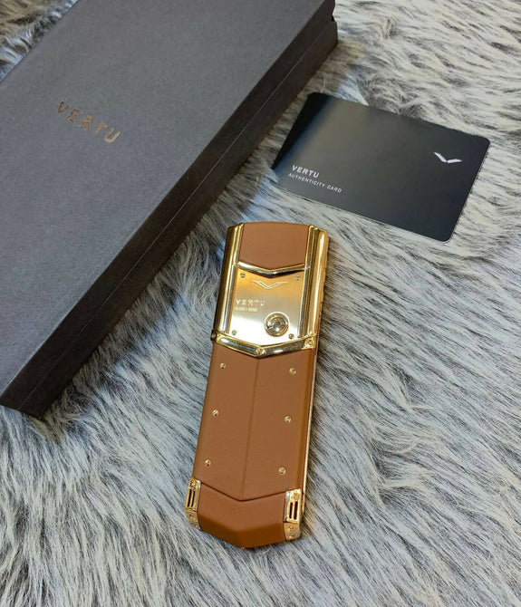 Vertu Signature S Camel Brown Leather Keypad Button Mobile Phone