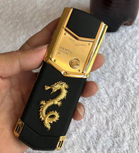 VERTU Signature S Dragon Business Phone