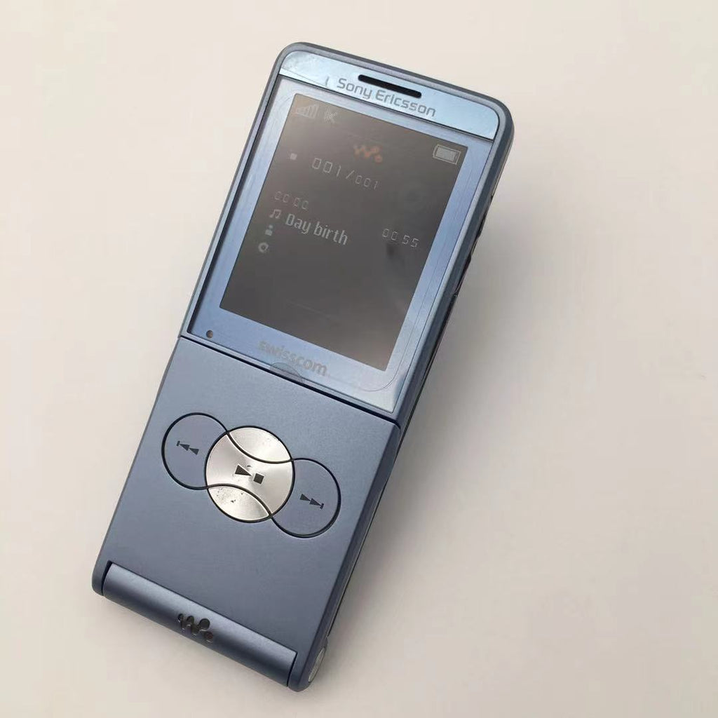 Sony Ericsson W350 Flip phone