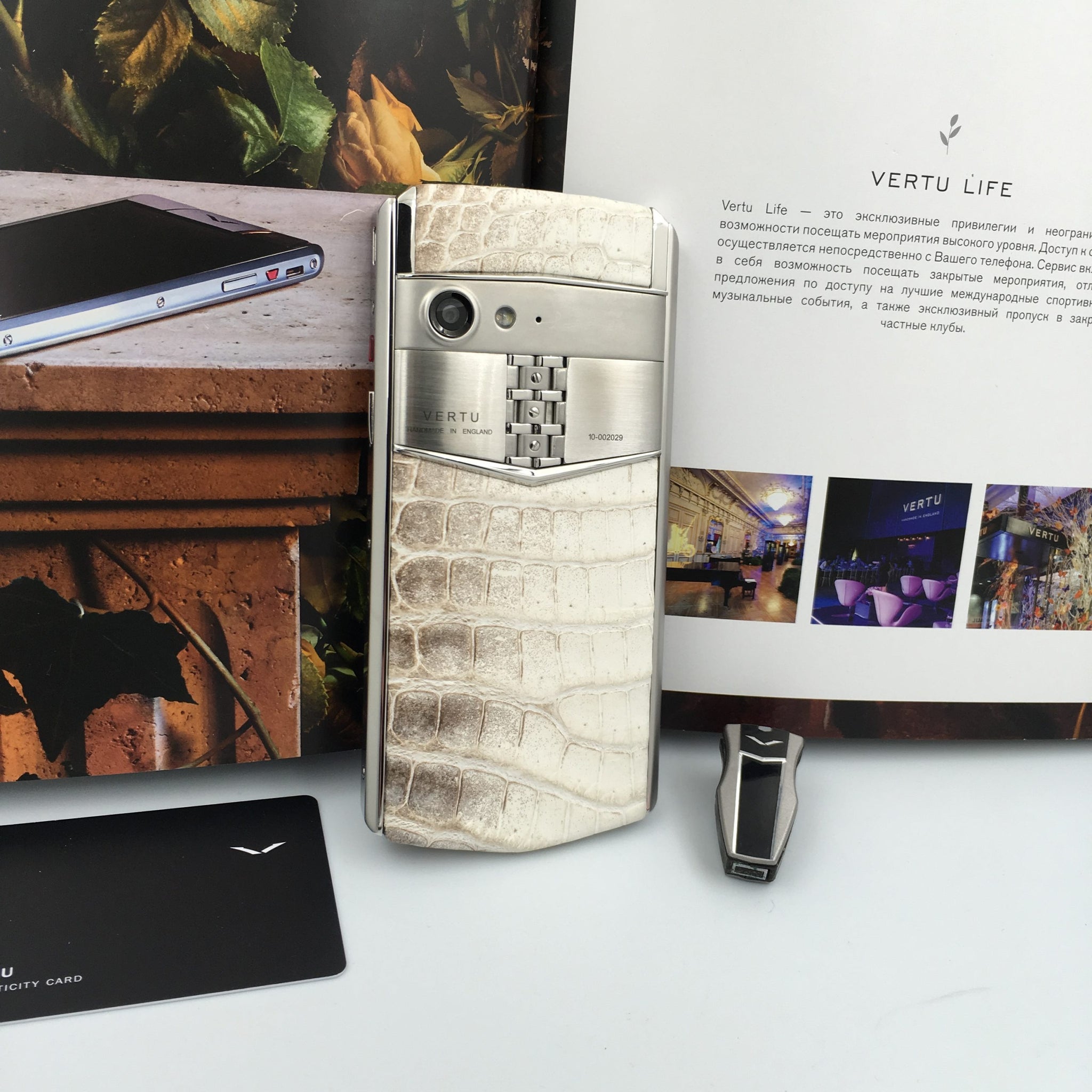 VERTU ASTER P SILVER HIMALAYA Crocodile Dual Sim Card Mobile Phone