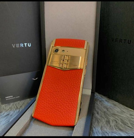 Vertu Aster P Red Leather 18ct Rosegold Diamond Edition Mobile Phone (Made to Order)