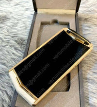 Vertu Aster P White Leather 18ct Rosegold Diamond Edition Mobile Phone