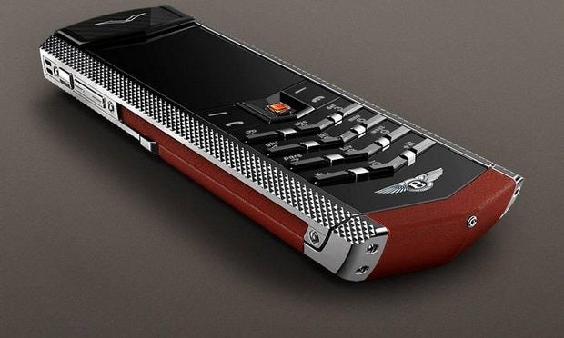 Vertu Signature S Bentley Limited Edition Red Phone