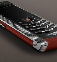Vertu Signature S Bentley Limited Edition Red Phone