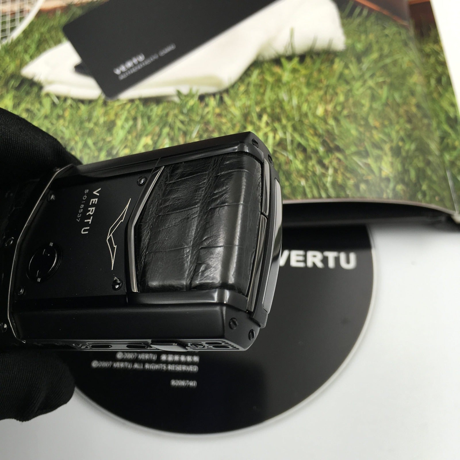 Vertu Signature S All Black Crocodile Business Luxury Mobile Phone