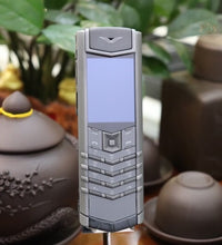 Vertu Signature S Zirconium Alligator Business Luxury Mobile