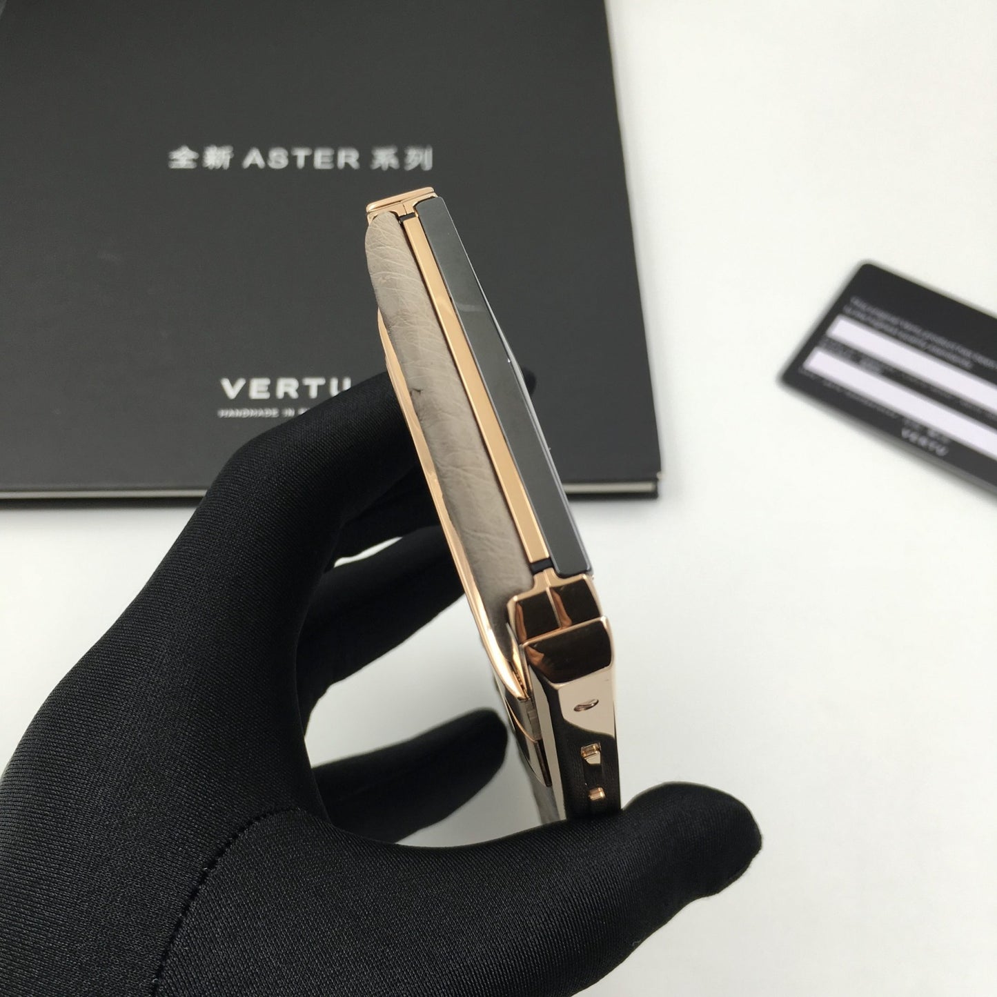 Vertu ASTER P OSTRICH Rose Gold Dual Sim Business Luxury Mobile Phone