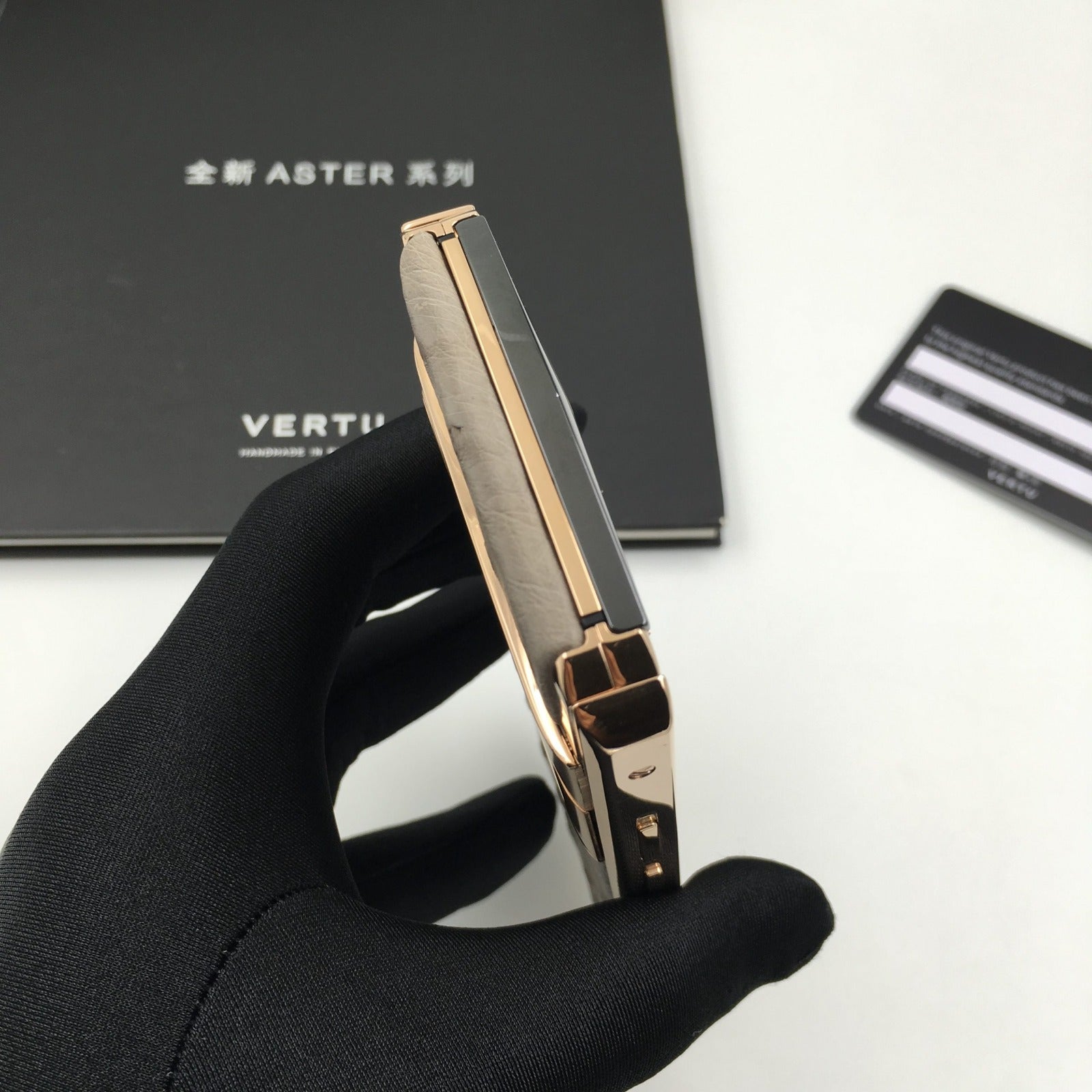 Vertu ASTER P OSTRICH Rose Gold Dual Sim Business Luxury Mobile Phone