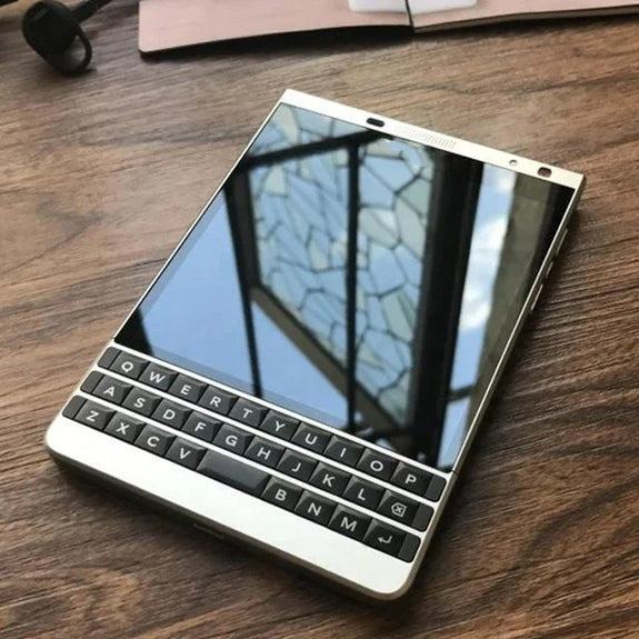 Blackberry Passport Q30 (2nd gen Silver) Original