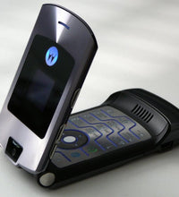 Original Motorola RAZR V3i Flip Phone