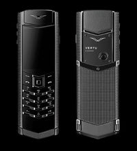 Vertu Signature Clous De Paris Black Keypad Mobile Phone