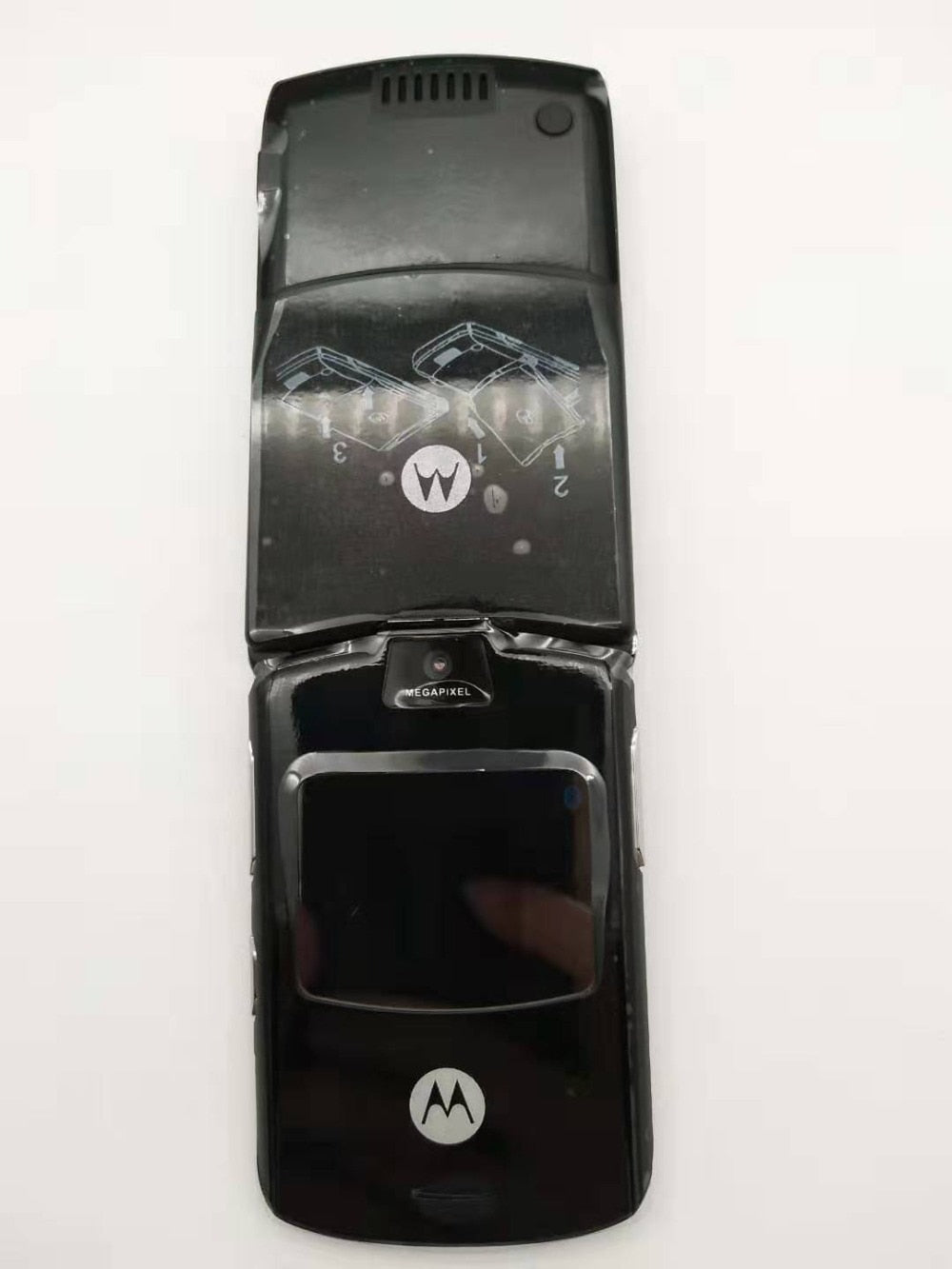 Motorola V3 Razr Flip Mobile phone - astore.in