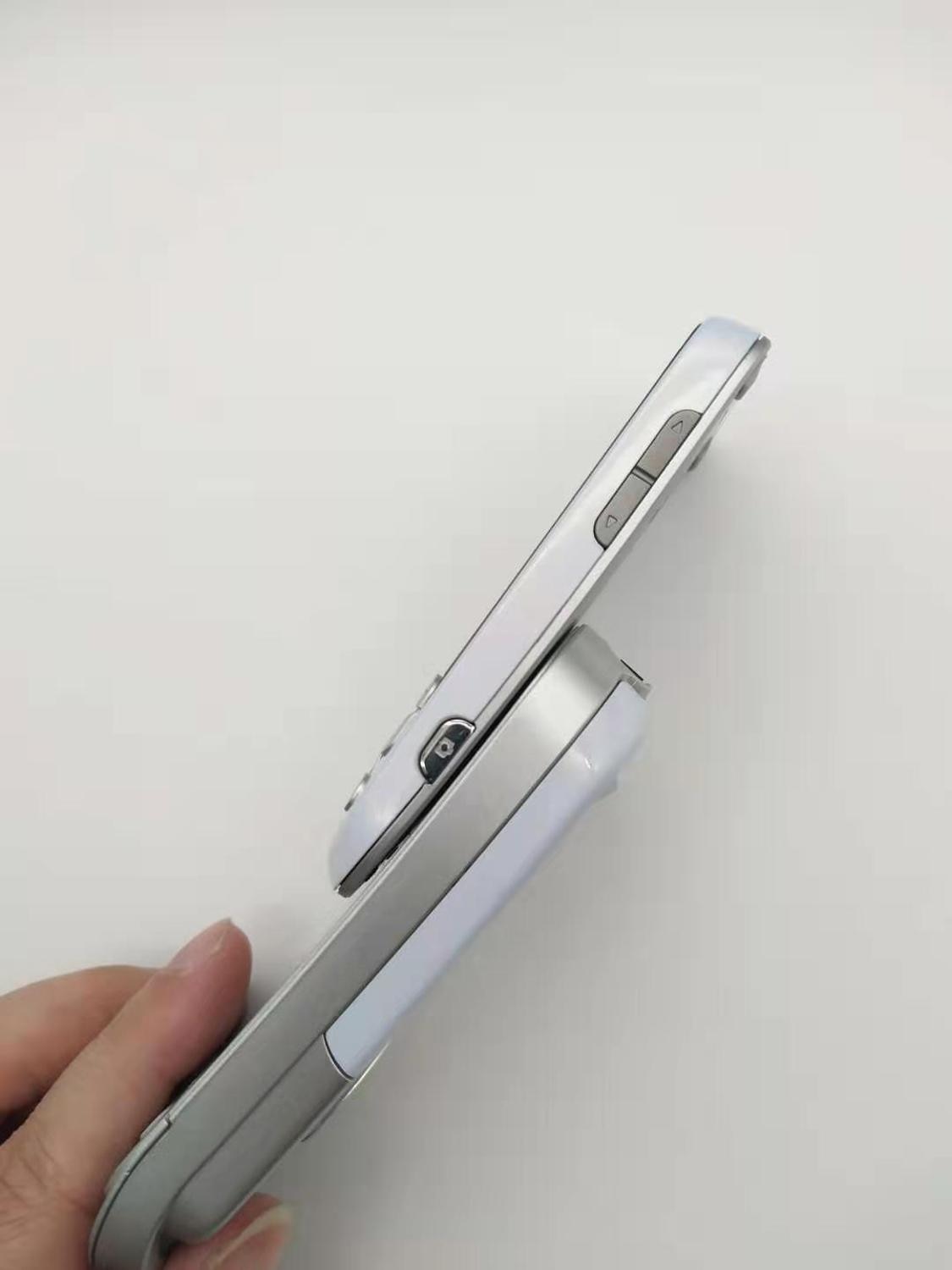 Sony Ericsson W550i Slide phone - astore.in