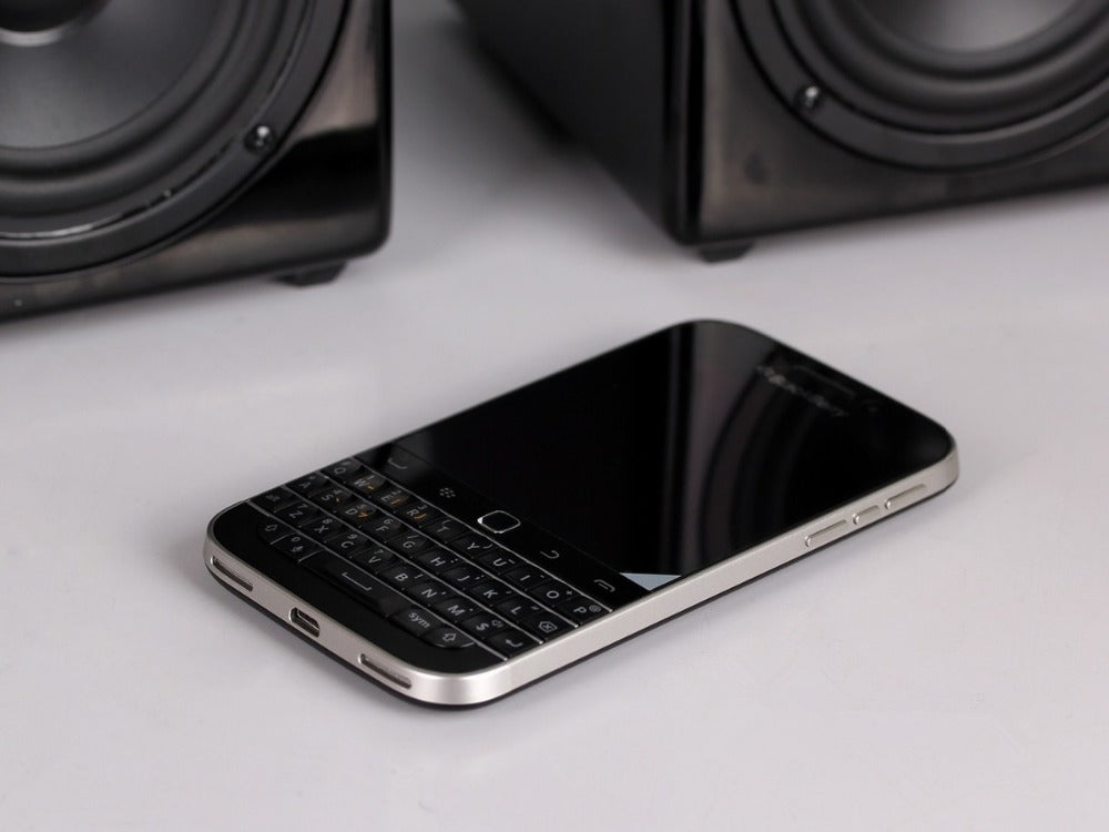 Blackberry Q20 Classic Original Dual Core 16GB ROM 2GB RAM 4G LTE - astore.in