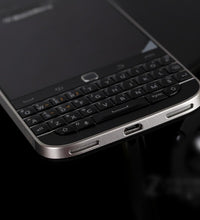 Blackberry Q20 Classic Original Dual Core 16GB ROM 2GB RAM 4G LTE - astore.in