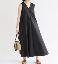 Black Loose Casual Dress Japanese-Style Simple Long-Sleeved Hedging Temperament College Female V-Neck Maxi 2021 New