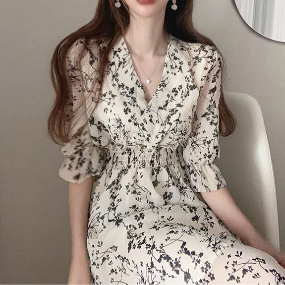 Retro floral dress women's elegant Chiffon French party dress puff sleeve V-neck MIDI dress autumn 2021 new women's dress