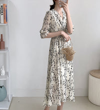 Retro floral dress women's elegant Chiffon French party dress puff sleeve V-neck MIDI dress autumn 2021 new women's dress